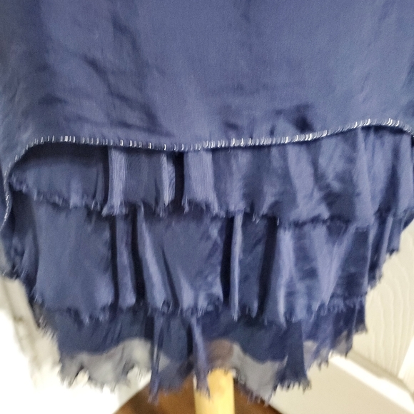 Navy Blue Silk Scoop Neck Tiered Ruffle Lightweight Blouse Women's Size L - Picture 2 of 10